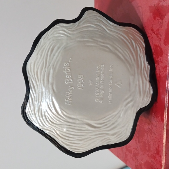 NIB L@@K! Hallmark Keepsake Ornament Holiday Barbie Collector's Series 1998 WOW! - Picture 5 of 15